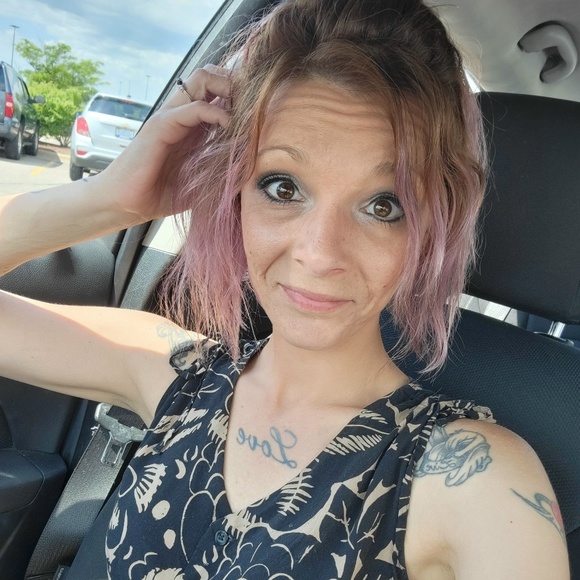 toniadams567